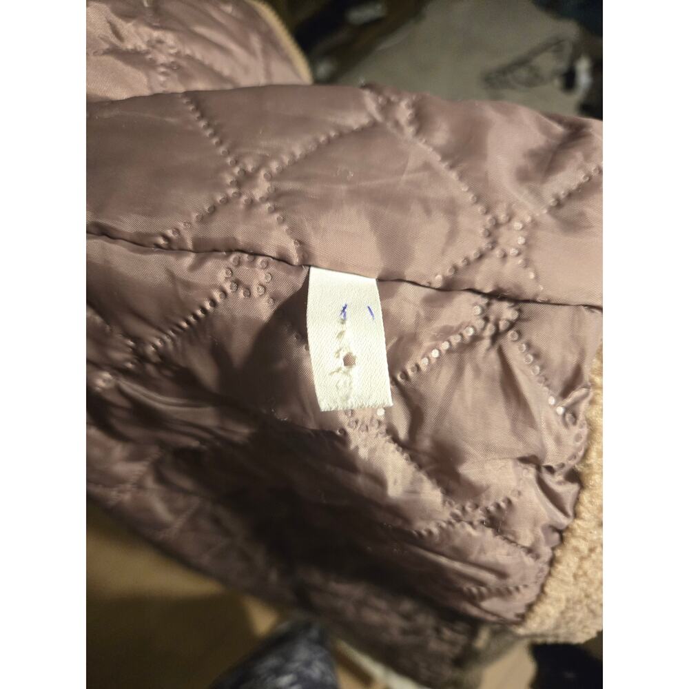 Unbranded brown teddy zip front sweater with pockets, fits like large - Picture 3 of 3